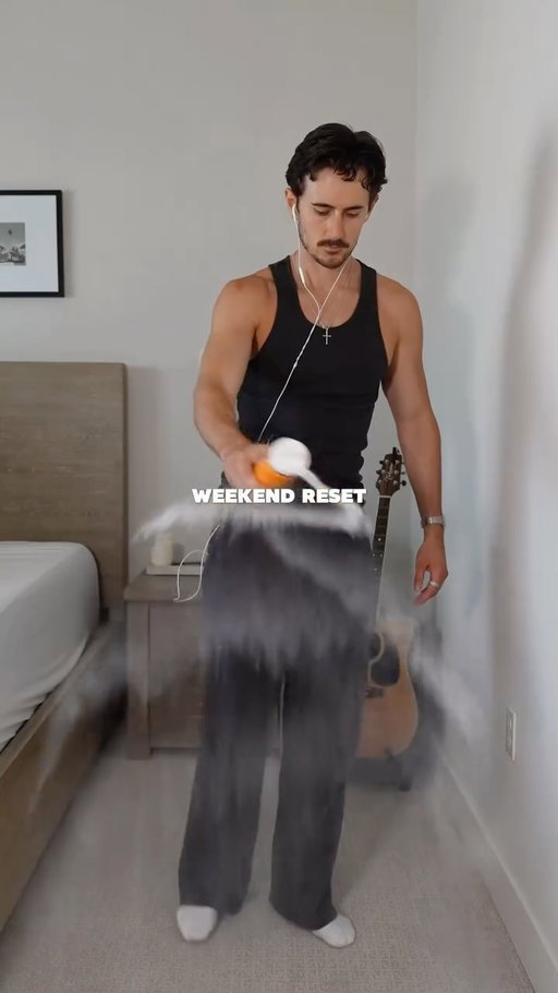 weekend reset vibes 

comment “send” for my tools 🧼

#cleaningmotivation #menslifestyle #selfcare