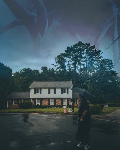 happy 10 years @strangerthingstv !! 
•
this show will forever be iconic and mean so much!! 
•
i recently made my dreams come true and visited georgia to see some of the filming locations! i stopped by mike’s house and steve’s house and then made my way to jackson georgia!! this was such a special experience and i will cherish it forever!! 
•
side note the 1st photo is not AI - i edited it myself and i took forever!! 
•
•
•
@strangerthingstv 
#strangerthings #strangerthingstv #strangerthingsfilminglocations #strangerthingsnetflix #hawkins
