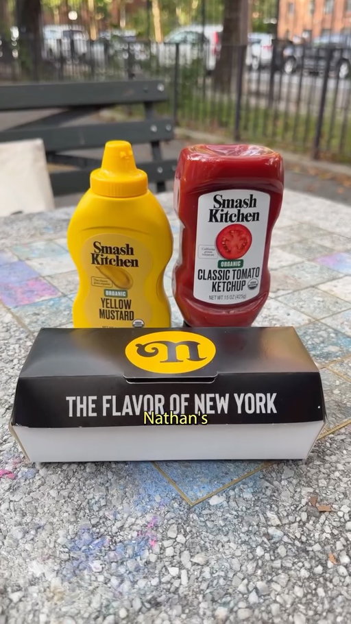 Settle this debate: East Coast dogs vs. West Coast dogs.
Happy National Hot Dog Day.