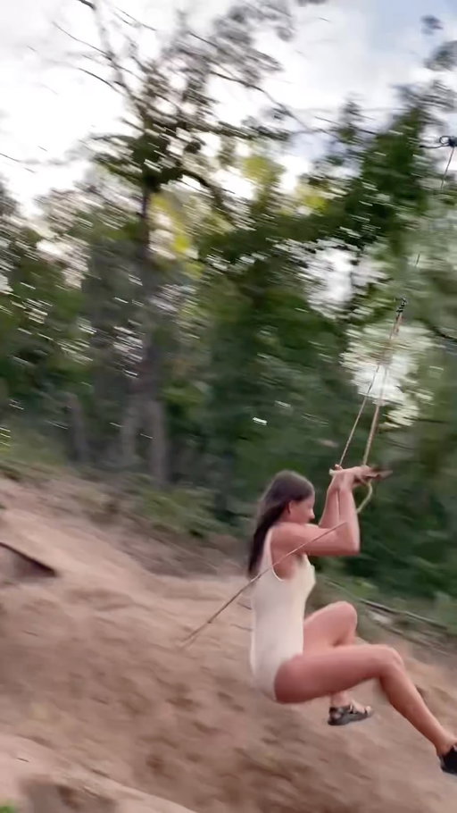 Rope swing: 1,000 Jerry: 0