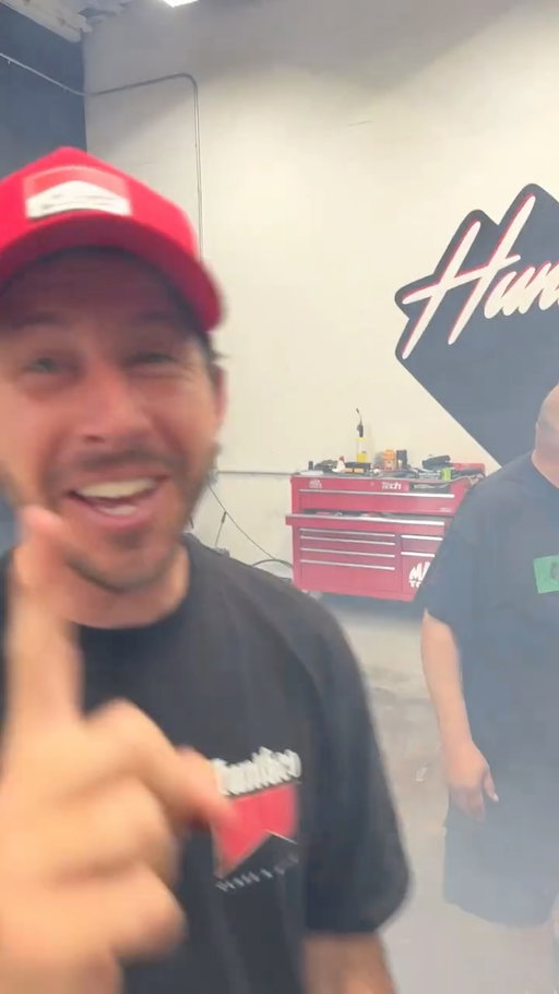 It works!!! 🤣 Had so much fun helping @tjhunt_ and @officialdnagarage get this ol’ crusty FD RX-7 running again for the first time in years. Always great being around my boys!❤️ 

The BadApple resurrection is next!! 🍎