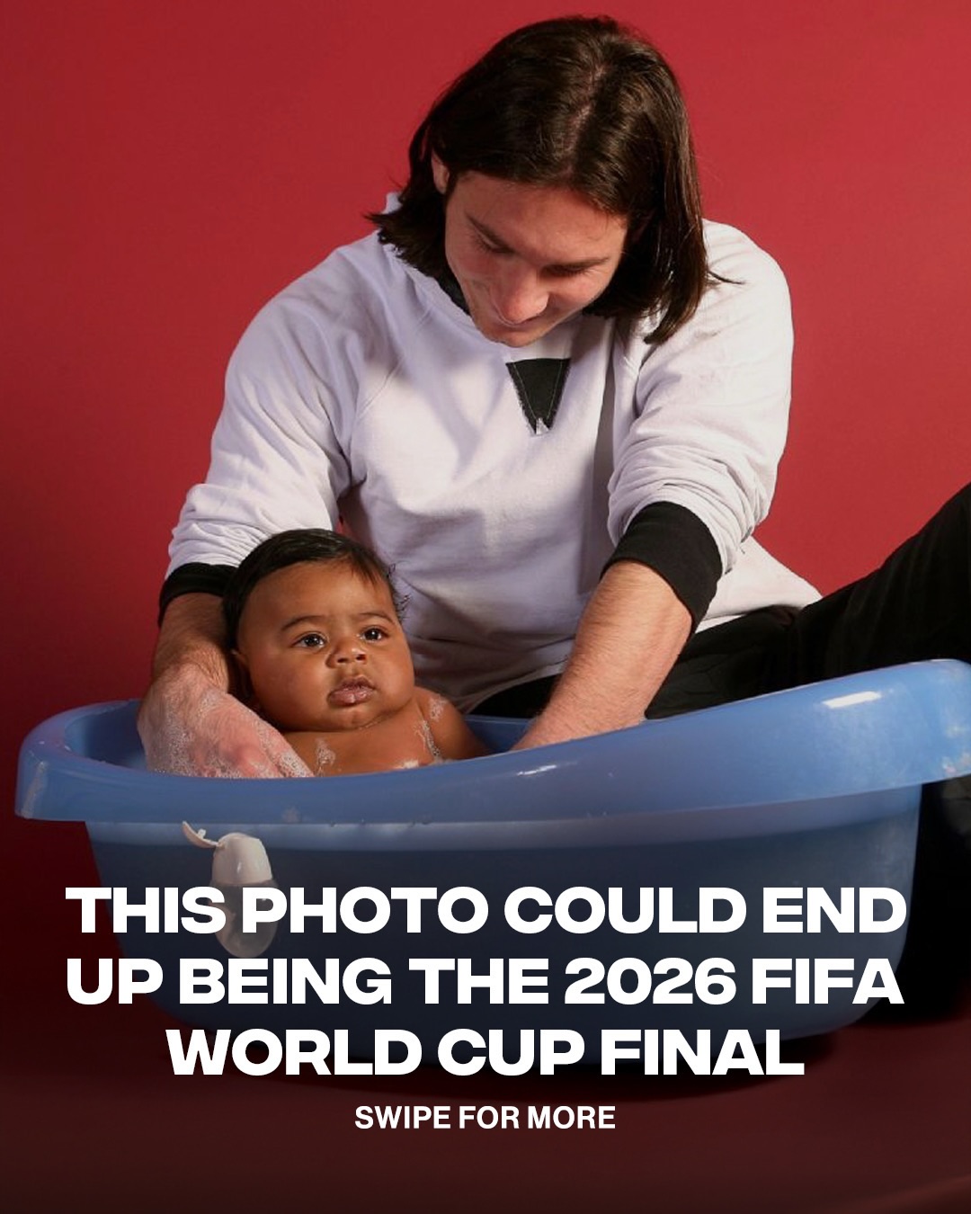 This might be the craziest full-circle moment ever in sports history. 🤯

Lionel Messi was photographed with a baby Lamine Yamal in 2007 as part of a charity calendar & now Messi might actually have a chance to face Yamal in the World Cup Final. 

(📸 @diarosport/Joan Monfort)
