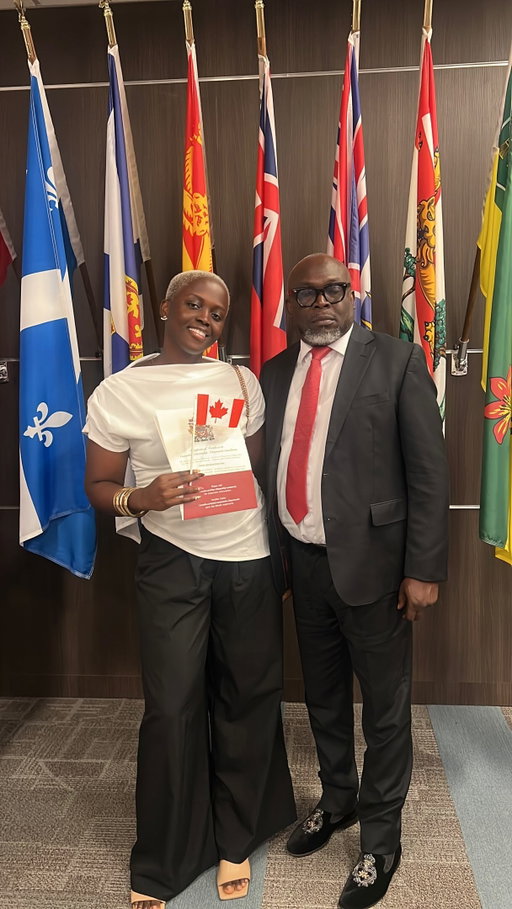 Allow me to re-introduce myself, I’m Emem a Nigerian-Canadian muscle mummy!!! Finally I can breathe lol 11years and I’m truly grateful to God for making things smooth for me🙏🏾❤️

#mycitizenship #explore #ocanada