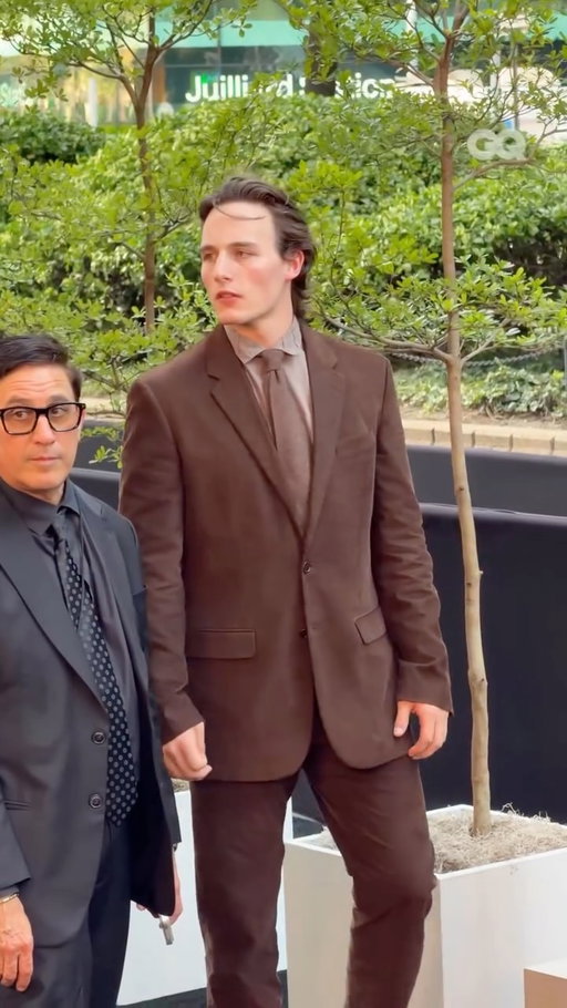 The tunnel fit escaped the arena. #Knicks point guard #TylerKolek took his game-day swagger from MSG to the red carpet, bringing NBA-level style to #TheOdyssey’s NYC premiere.

The menswear trends we’re watching next? Tap the link in bio.