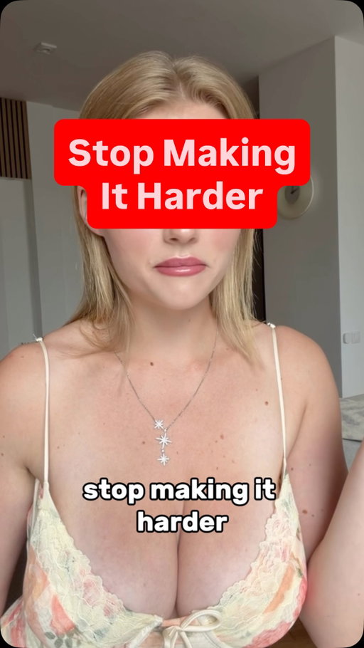 📩 Free guide “Steady Wins” → link in bio
Follow @katesdating for psychology-backed dating advice.

If she likes you — stop making it harder.
Mixed signals don’t build attraction, they build anxiety. Going cold, acting “mysterious”, testing her — that’s fear dressed as strategy. Consistency is what lets attraction grow. Genuine beats games. Every time.

#datingadviceformen #datingpsychology #mixedsignals #relationshipadvice #datingtips