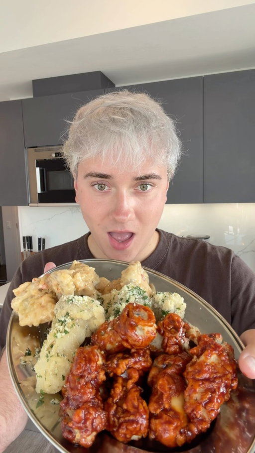 Mushroom wings or nothing this summer. #ItsNotMagicItsMushrooms #MushroomPartner @mushroomcouncil
