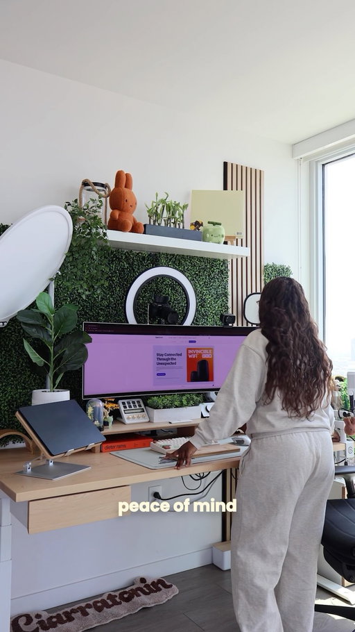 My entire setup depends on one thing: a reliable internet connection. 🛜⚡️Whether I’m working or gaming, @getspectrum is what keeps everything connected. #SpectrumPartner #WiFi #tech #hometech