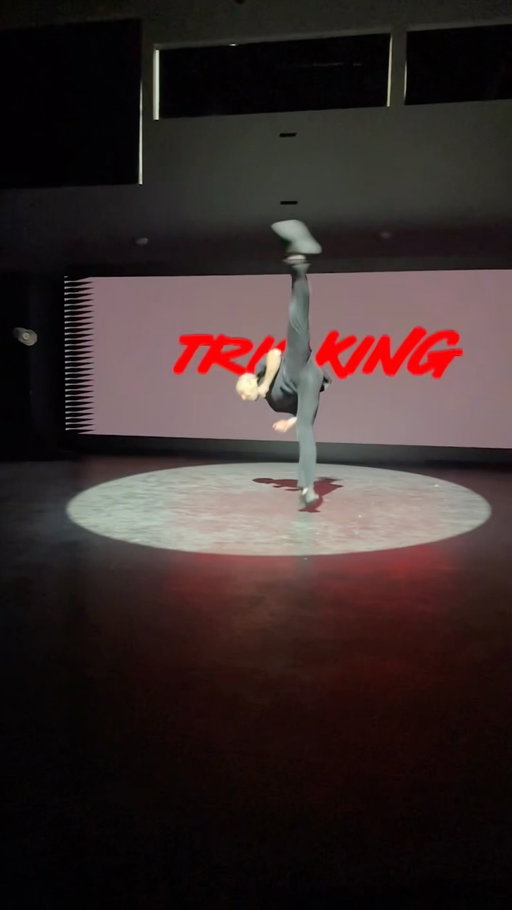 Jackknife to some vibes 😅

Podcast is live tonight at 7pm central! Tune in and drop a comment 🙏

#tricking #podcast #gutgenug
