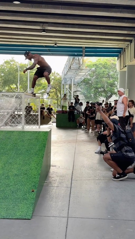 Front Nose  on the Post with @nikesb x @andrewmiami