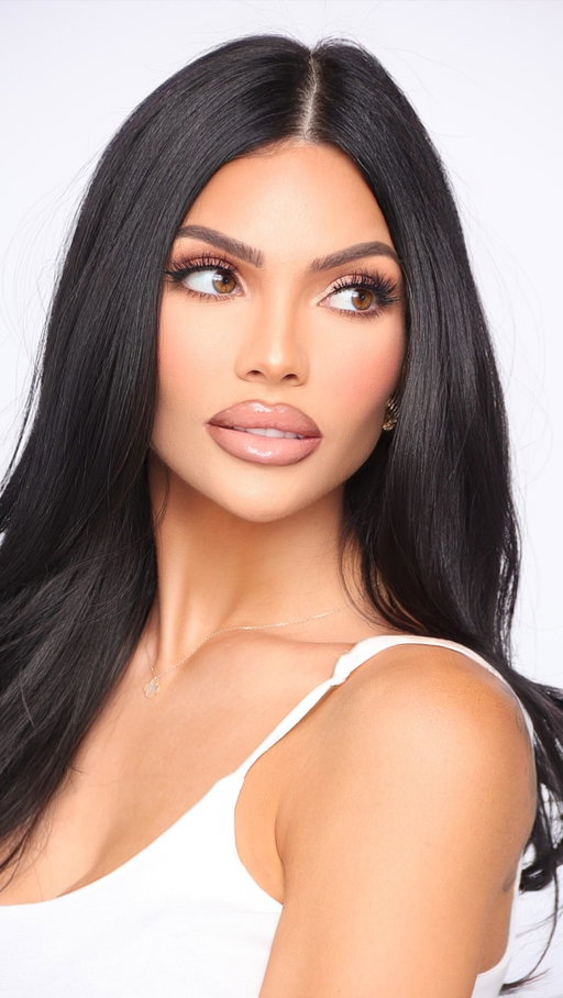 a proper night glam 🖤 

#makeup #makeuptransformation #grwm #glam