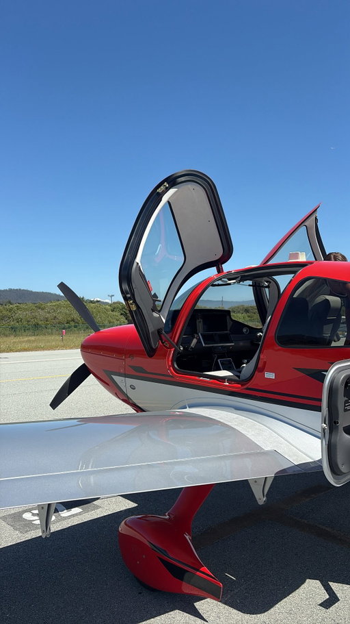 Half Moon Bay 🤙 #california #coast #goldengate #cirrus @cirrusaircraft