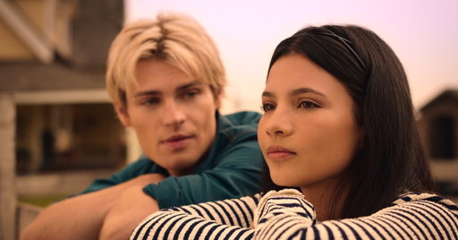 team Alex, team Cole... nu, team Jackie!! avem poze noi pentru voi 🤠
My Life with the Walter Boys S3 is coming Aug 6th
