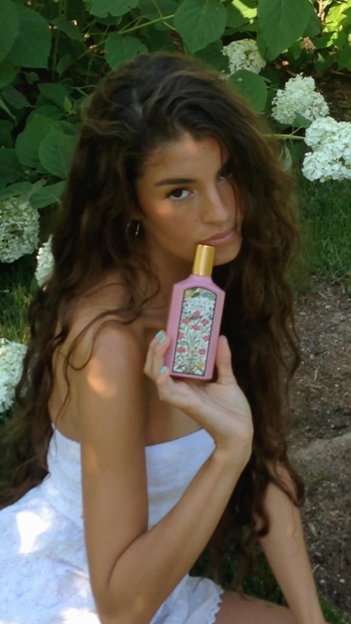 💘Can’t stop wearing the @guccibeauty Flora Gorgeous Orchid Intense and Flora Gorgeous Gardenia Eau de Parfum @ultabeauty #GucciBeauty #GucciFlora