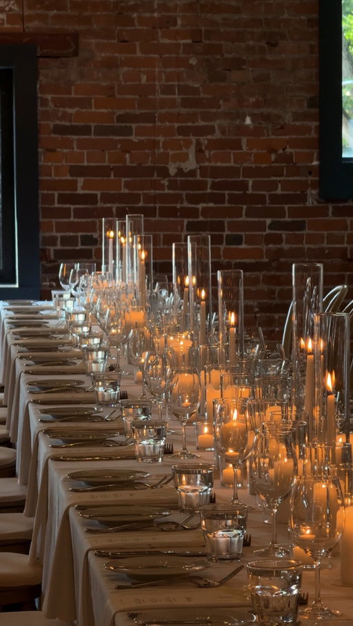 it’s the people in the room that make it memorable 🥂
.
.
.
#candlelitdinner #candlewedding #torontobrides #torontoweddings #weddinginspo