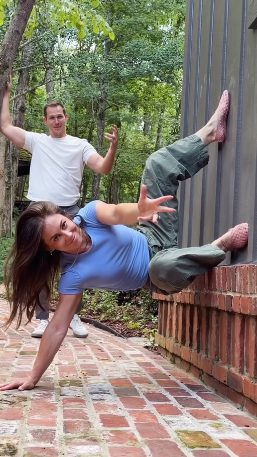 Hahahaha. Tag someone you want to try this!!! @andrewdeast 😂

#spiderman #spidermanchallenge #challenges