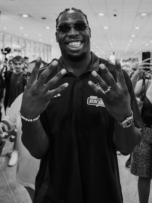 Touchdown in Athens 🧸💚