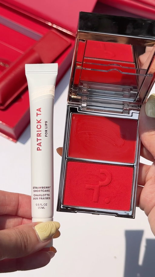 New limited edition @patricktabeauty strawberry shortcake lip balm and she left me on red blush coming soon - the lip balms smells so incredible, a mix of strawberry, cake and whipped cream, and the pink tint is so pretty 
#newmakup #patrickta #redmakeup #lipglosses #glossylip