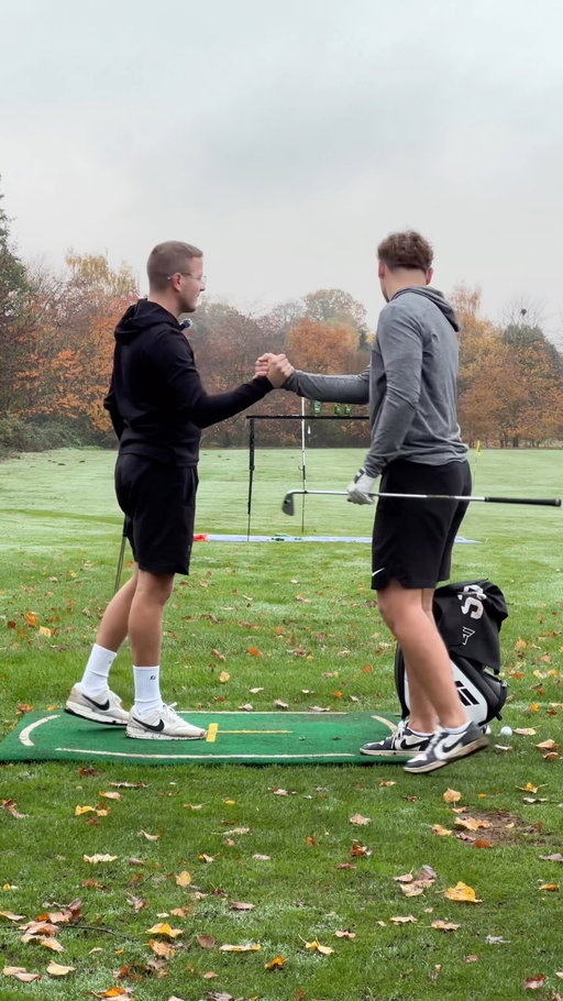 Throwback to winter time for this challenge! #golf