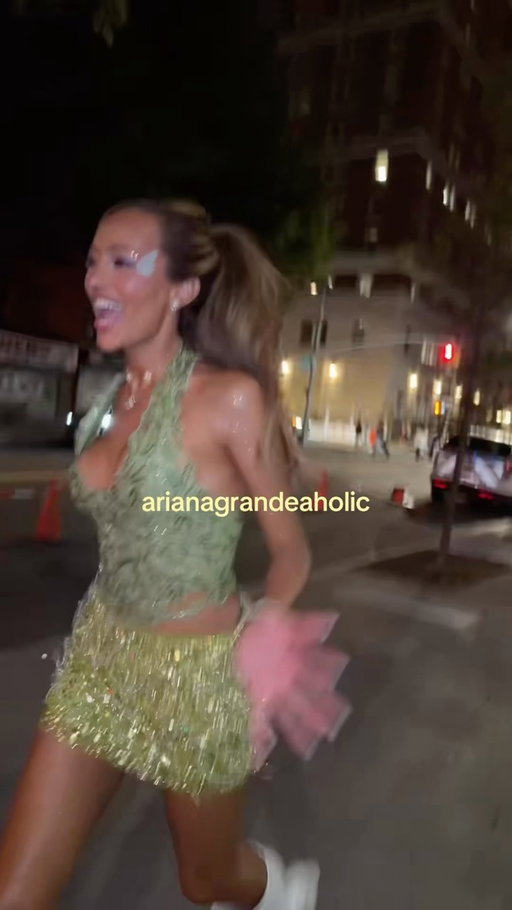arianator forever 🤍✨ this is my last post from the eternal sunshine tour i promise 😭 body glitter linked in my bio!! #arianagrande #eternalsunshinetour #makeupinspo #outfitinspo #arianator