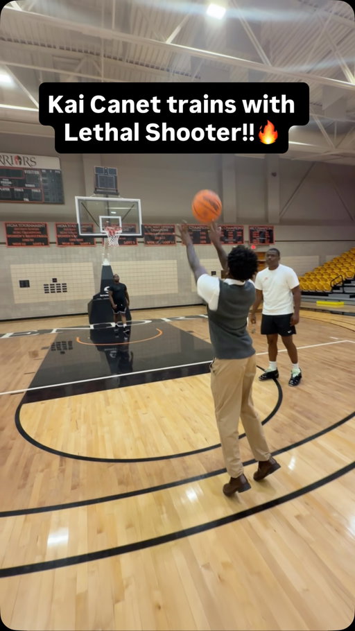 Dean of Streamer University Kai Cenat understands it now!🏀 @kaicenat 
-
Trainer: @lethalshooter