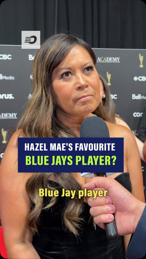 Hazel Mae reveals her favourite Blue Jays players 👀⚾️‼️

🎙️ @antonwongvideo 
🎥 @brianabrieiro 
💻 @ellabail 
#mlb #bluejays #toronto