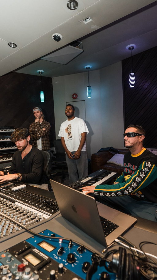 wanted to share the sessions behind our new single Weekend w/@thegr8khalid ✨ thank you for all the love on it, go check it out at the link in bio🔗
