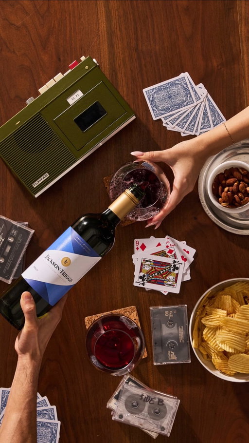 Officially OOO 🍷

Shop our Proprietors’ Selection Merlot at select Wine Rack locations, LCBO, and online through th link in our bio.

•⁠

#jacksontriggs #ontariowine #sippingontario #lcbo #winerackcanada vqawine niagarawine okanaganwine winepairings niagara niagarafalls