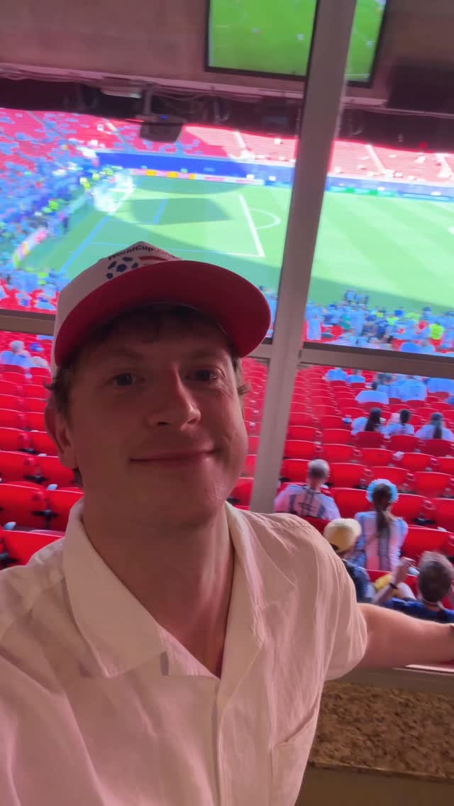 Spent the weekend in Kansas City for the @FIFAWorldCup 2026™ Quarterfinals with @dovemencare, and I left with more than unforgettable memories. Great food, incredible people, and a shared love for the game made me feel like part of the team by the end of the weekend. One experience I’ll never forget. #DoveMenPartner #FIFAWorldCup26
