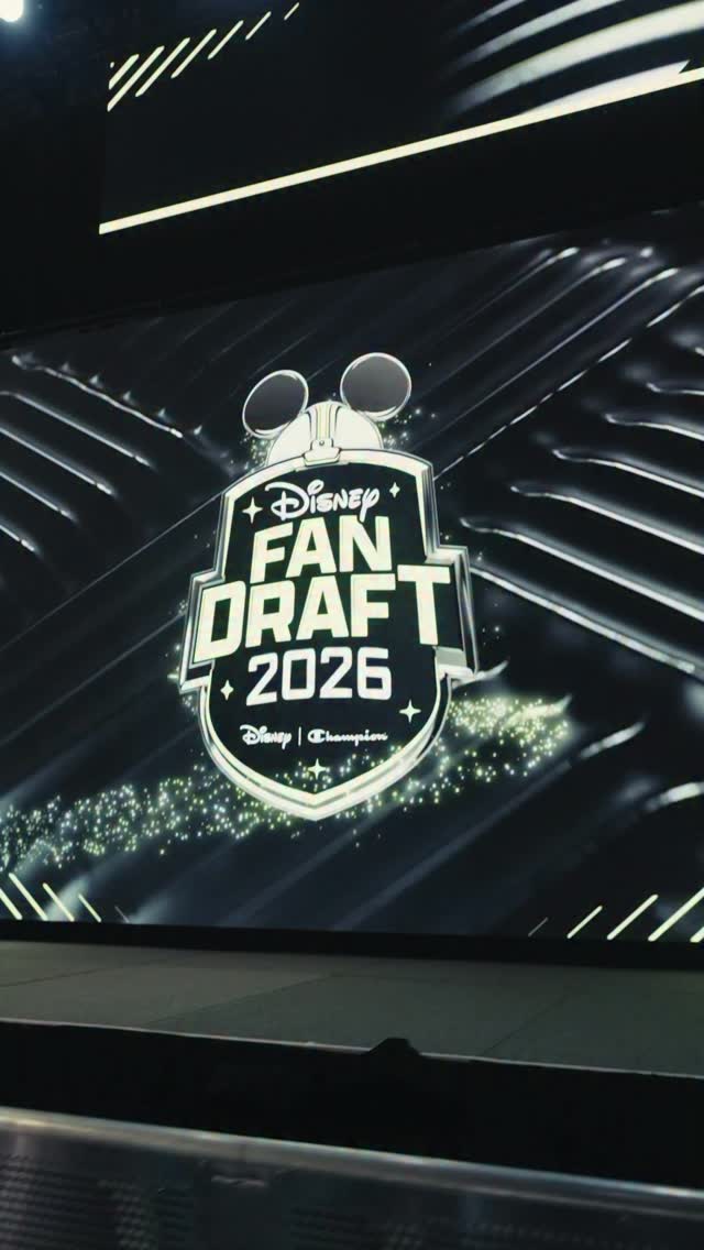 And the crowd goes wild! 🏈 Kicked off the Disney | Champion NFL Collection at Fanatics Fest this week to bring sports fandom and storytelling together in all-new way. Get ready as all 32 NFL teams are coming to Fanatics.com, NFLShop.com, DisneyStore.com, and select Lids  Locations Nationwide.