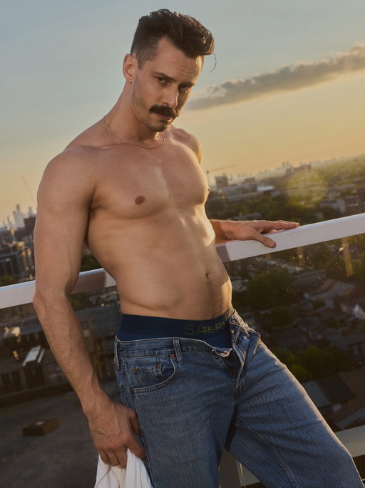 @willyumxx for @saligia 

A selection of images featuring the Muscle Ignition Brief in Blue

Use WILLYUMXX for 35% off through the link in Will’s bio.

Photos captured by @sameshanedifferentday 

#saligia #underwear #toronto #photography #malemodel

🌇🍋🫐🌞

Don't forget to use WILLYUMXX for 35% off at checkout