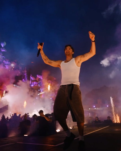 Let this journey inspire you, connect you, and prepare you for a unique moment along our path.
Guided by @thechainsmokers