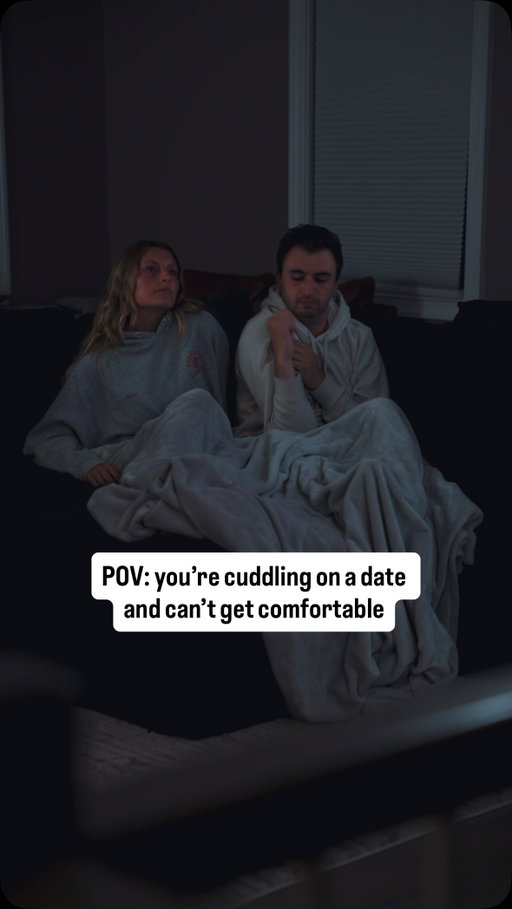 He was nice but he was squirming around a lot 🪱
•
•
•
#comedy #skit #datefail #cuddle #funny