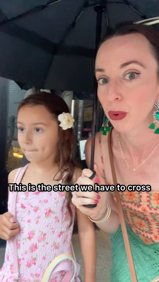 Girls day itinerary: shopping, lunch, and apparently kayaking through Manhattan 😂 #nycfloods #floods #nycrain #nycstorm