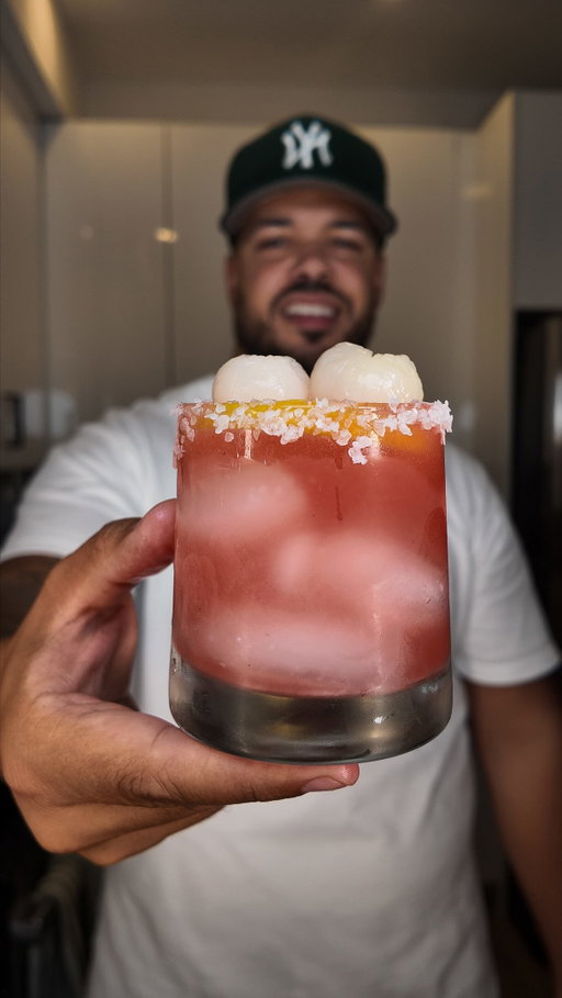Strawberry lychee Lemon Drop 🍓🍋🍸