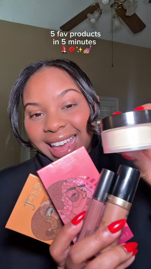 My quick makeup routine with my 5 fav products ✨ 

#makeup #naturalmakeup #beauty #makeuptutorial #grwm