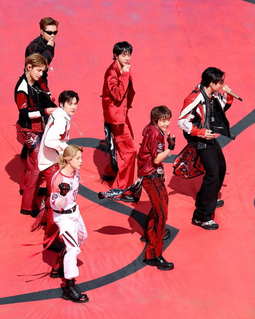 Lit up like dynamite the moment @bts.bighitofficial took over the halftime show 🙂‍↕️🧨 #FIFAWorldCup