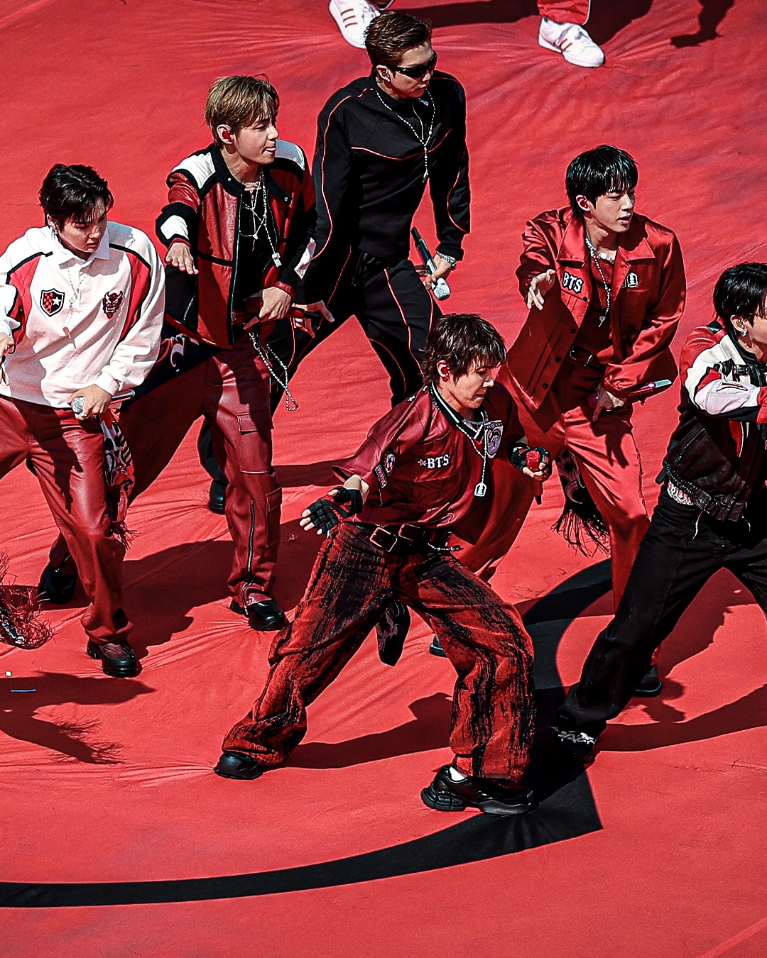 The first-ever World Cup halftime show was star-studded ⭐️