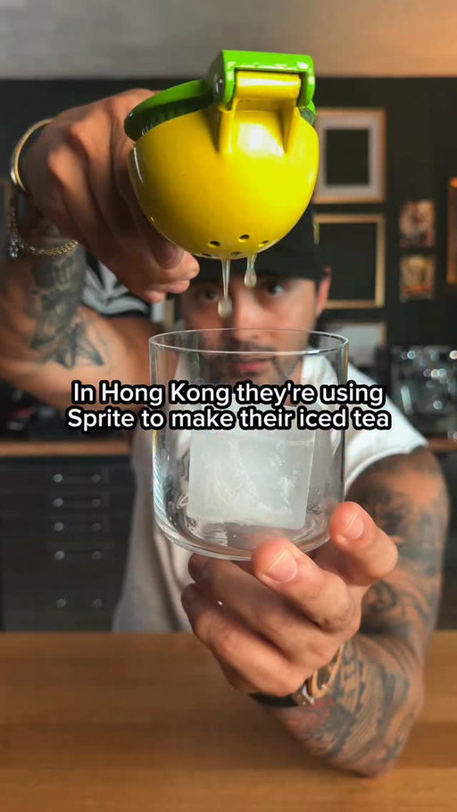 Making the Hong Kong Sprite Tea