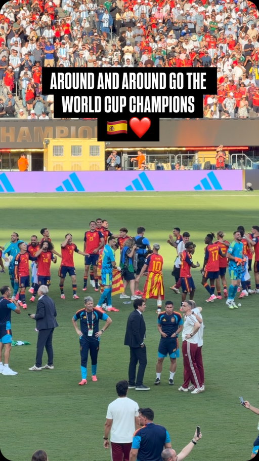 Spin in a circle if you just won the World Cup! ❤️🇪🇸