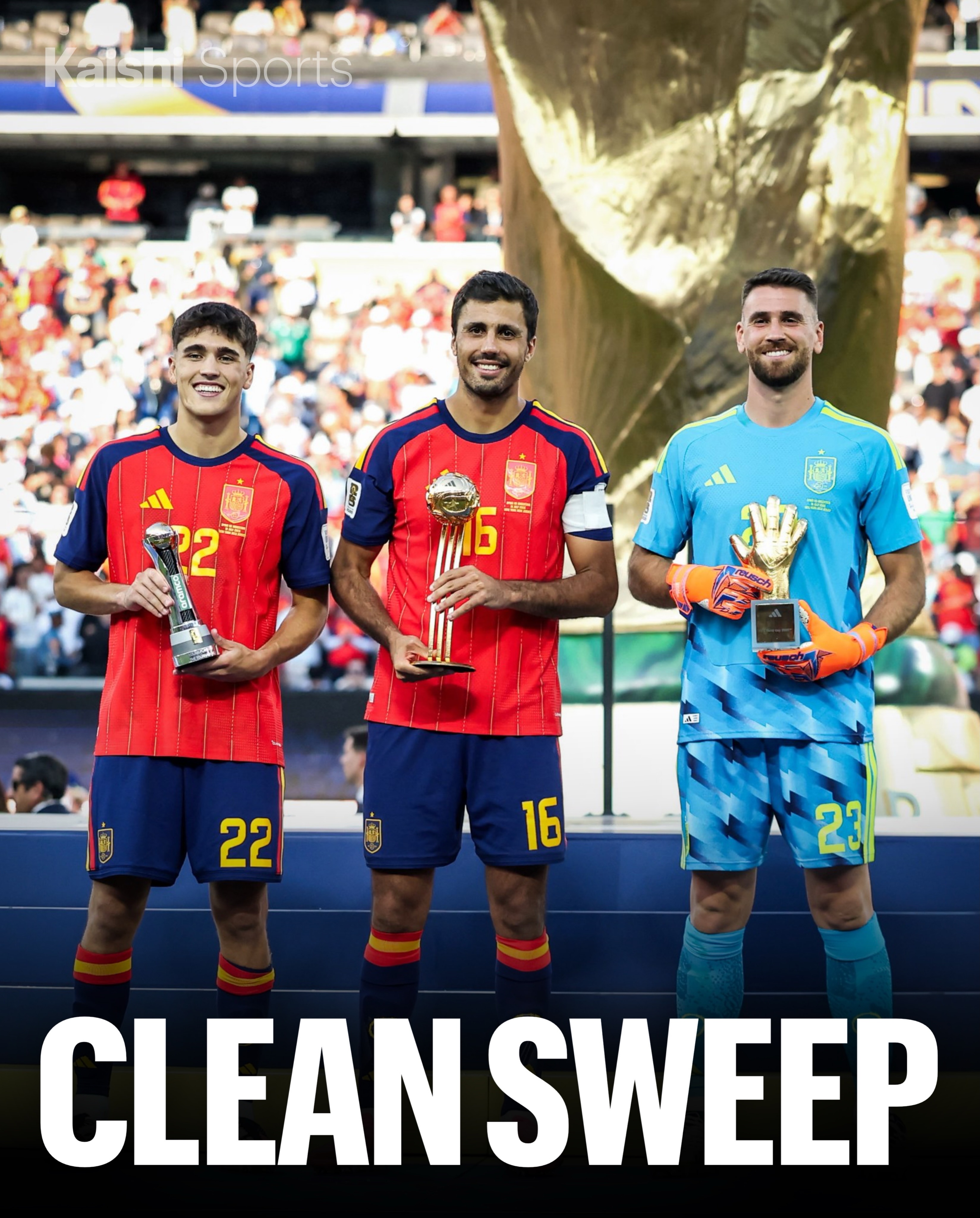 Spain with a CLEAN SWEEP on the 2026 World Cup awards 

Best Young Player — 🇪🇸 Pau Cubarsi 🇪🇸
Golden Glove — 🇪🇸 Unai Simon 🇪🇸
Golden Ball — 🇪🇸 Rodri 🇪🇸