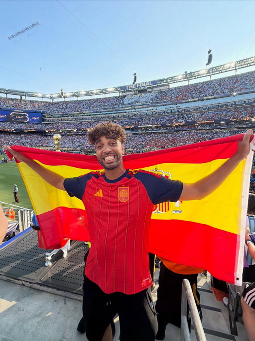 WE WON!!! HOLD THAT ARGENTINA. Growing up in Spain I always dreamed that one day it would come home, and to all my English friends next time you will win. Vamos from Niko Yamal ❤️