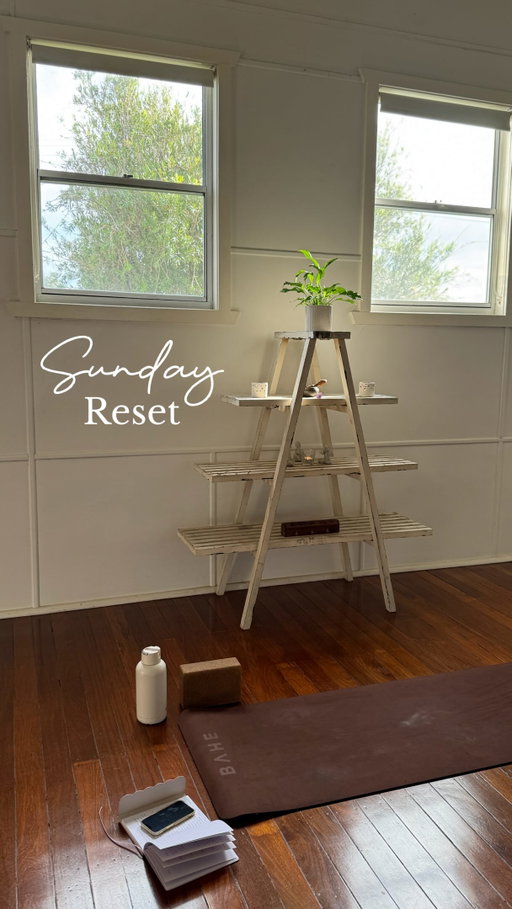 bad day to be $100K cause i’m coming for YA 💸🤭👹

Here is a full breakdown of the tasks I try to get done each Sunday as part of my Sunday Reset 🧚🏼‍♀️:

✨ Clean/reset my room and workspace
✨ Laundry + fresh sheets
✨ Everything shower/self-care
✨ Make coffee + breakfast
✨ Go through my calendar for the upcoming week
✨ Review how much money I made that week + update my $100K progress
✨ Check outstanding invoices and brand payments
✨ Follow up on brand emails I’ve been putting off
✨ Look at what content performed best that week
✨ Ask: What grew my audience vs. what actually made me money?
✨ Plan my content for the upcoming week
✨ Pick the brands I want to pitch + organize upcoming deliverables
✨ Set my top 3 money-making priorities for the week

Save this for your next creator sunday reset & share with a friend you can keep each other accountable with 🧚🏼‍♀️✨💸🫶🏼 

follow @hannahelizzzy to see me hit my $100K goal & for more social media growth tips (unfiltered as usual) 🤭💸✨

Comment “GROW” and I’ll send you the framework I use to turn content into income. ✨