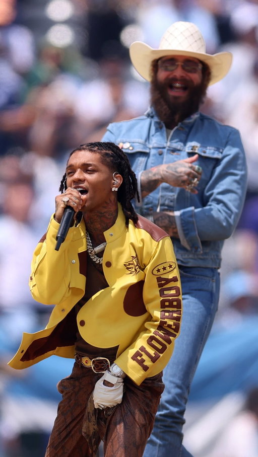 @postmalone and @swaelee perform ‘Sunflower’ at the FIFA World Cup 2026™. 

#FIFAWorldCup