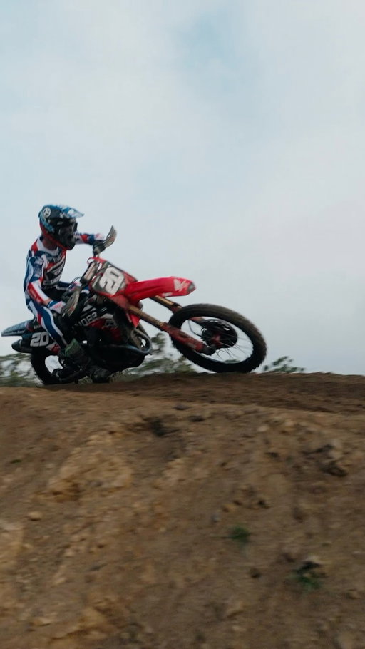 Tgon behind the lens 📸 @postmoto_ 

Excited for the last 2 rounds 🙂