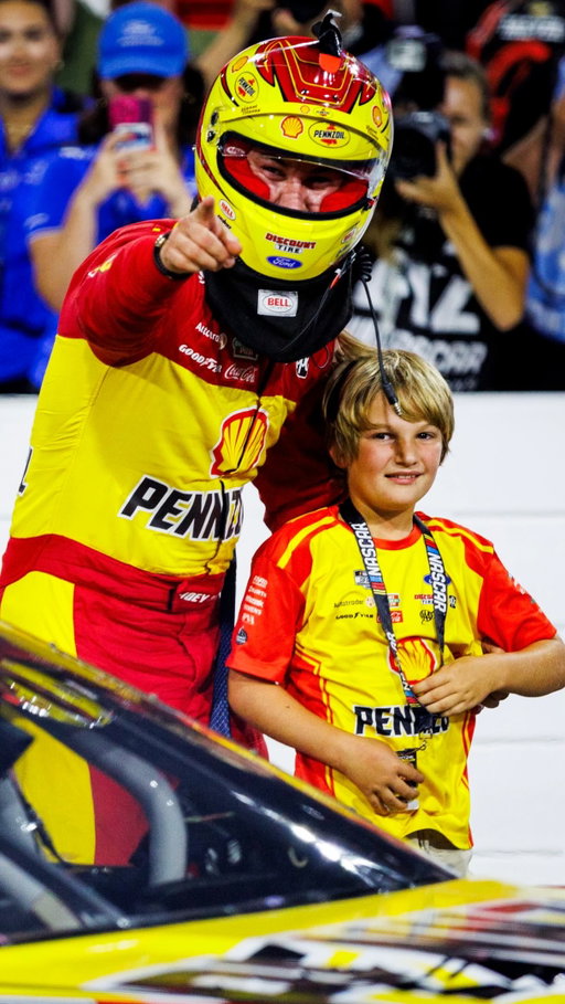 This is what it’s all about. 🥹 @joeylogano