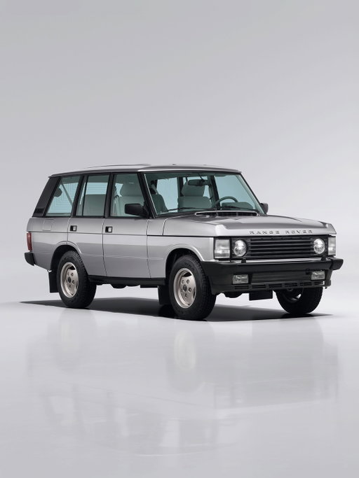 An exclusive matched pair.

A 1993 Range Rover Classic, exceptionally crafted to match Range Rover SV Ultra.

Fine aluminium flake and advanced pigment technology creates an iridescent Titan Silver finish. Inside, the light duo-tone interior mimics the laser‑crafted pattern and intricate mosaic perforation that debuted on Range Rover SV Ultra.

​——

Models shown are Range Rover SV Ultra and 1993 Range Rover Classic. Availability/specification vary by market, check with your local retailer or Land Rover Classic.
