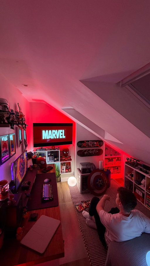 don’t mind if I do 🙂‍↕️

#apartmenttherapy #roominspiration #bedroomideas #spidey #ledlights