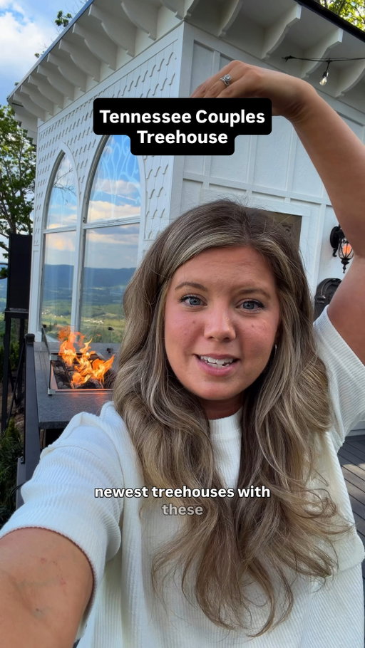 A little tour of one of our guests' favorite treehouses! 🌳

Featuring some of our newest luxury amenities: a cedar barrel outdoor shower, stone hot tub, valley-view fire table, and copper soaking tub. There's only one like it.

Comment TREEHOUSE to experience this stay.