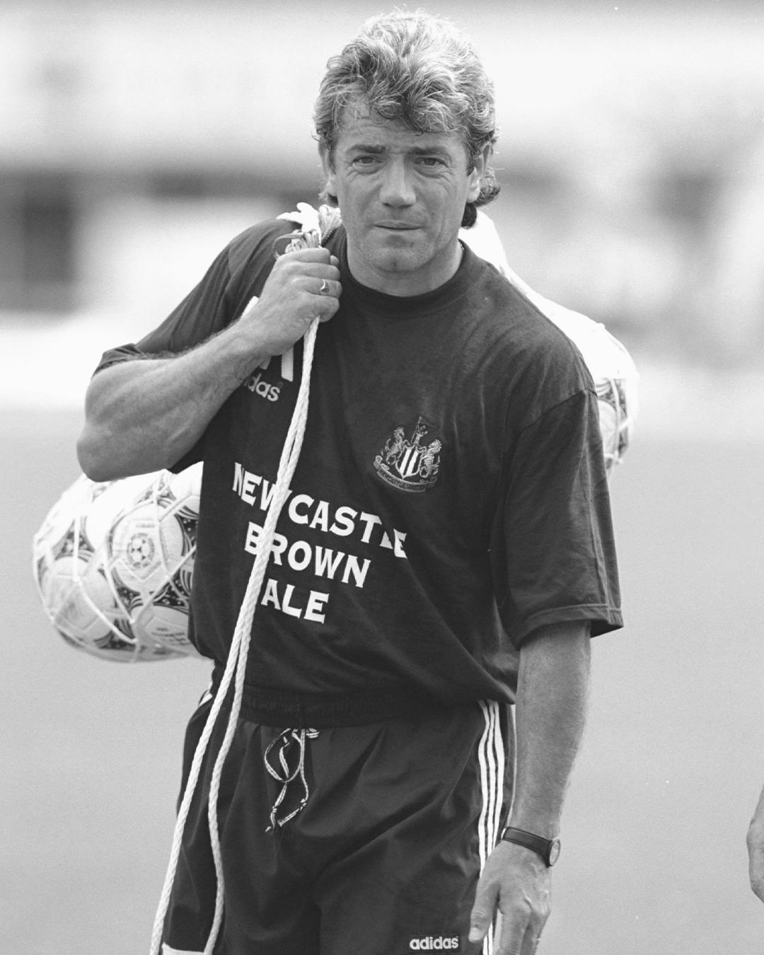 We have been deeply moved by the many tributes being paid to Kevin Keegan and know that many supporters will wish to honour his memory at St. James’ Park.

Those who would like to leave flowers, scarves or other tributes can do so at the South West Corner of the stadium. We kindly ask everyone to follow the directions of club staff when visiting.

While we understand that many people would like to enter the stadium, we are unfortunately unable to open the stadium bowl at this time due to ongoing works taking place within the bowl and overhead. We appreciate your understanding as we continue to ensure the safety of everyone.

We will be providing details shortly on where supporters can sign a book of condolence.

Please also note that the scheduled launch of the club's new away kit, due to be tomorrow, has been postponed until Friday.