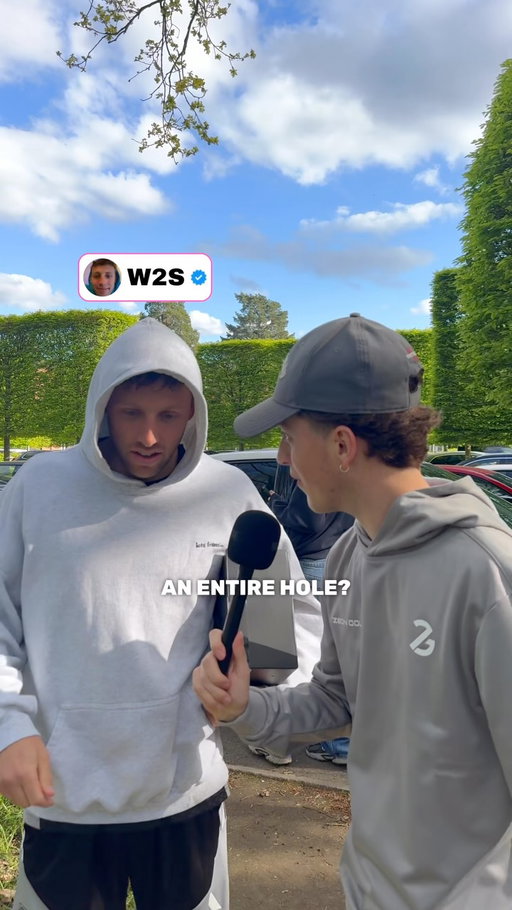 PAR using JUST MY HAND???
@wroetoshaw 

FOLLOW FOR MORE 🔥

#w2s #sidemen #golf #hand #par3